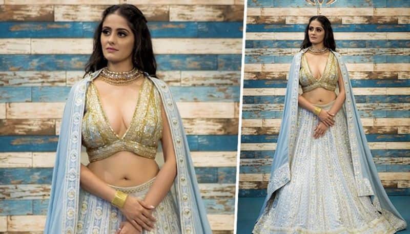 Ghum Hai Kisikey Pyaar Meiin' star Ayesha Singh oozes glamour in plunging  neckline blouse; pics inside