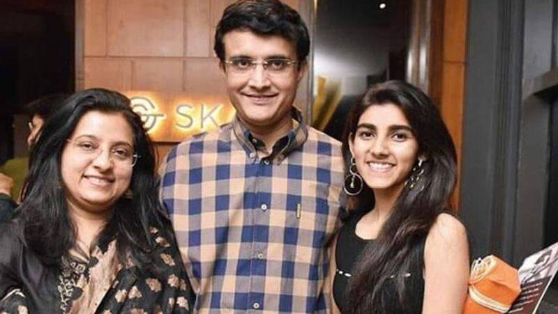 On the ocassion of Cricketer Sourav Ganguly s 50 th birthday tolly celebs wishing him on social media anbad
