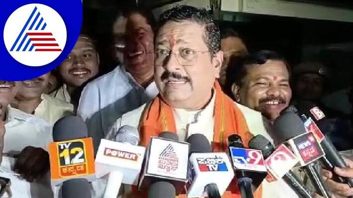 Vijayapura MLA Basanagouda Patil Yatnal Slams On CM Basavaraj Bommai gvd Vijayapura MLA Basanagouda Patil Yatnal Slams On CM Basavaraj Bommai gvd