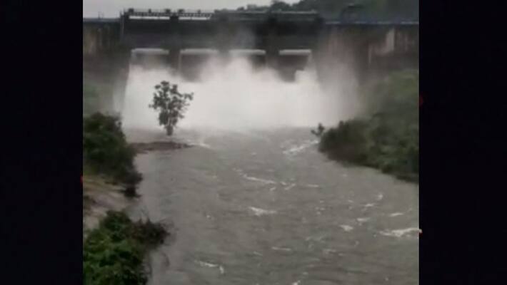 amount water distributing from Kakkayam Dam raised amount water distributing from Kakkayam Dam raised