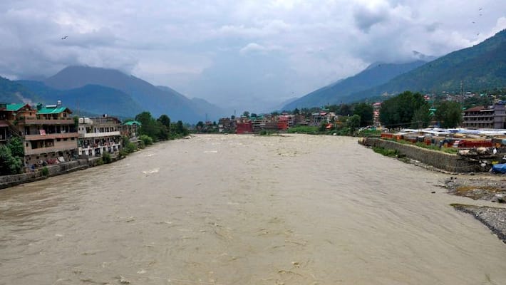 Laborers missing from Indo-China border in Arunachal Pradesh, One dead body found, 18 still missing bpsb Laborers missing from Indo-China border in Arunachal Pradesh, One dead body found, 18 still missing bpsb