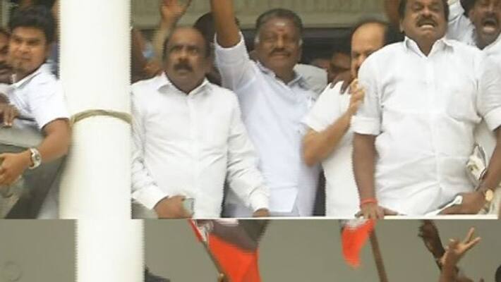 Jayakumar said that the OPS trespassed into the AIADMK office and looted the documents Jayakumar said that the OPS trespassed into the AIADMK office and looted the documents