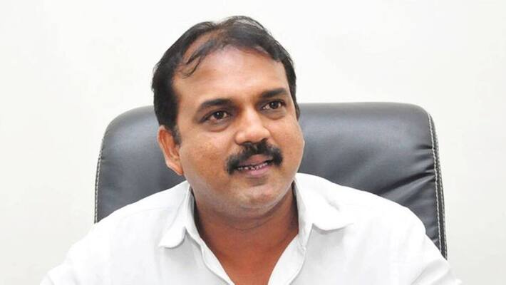 Chiranjeevi comment that Acharya debacle is due to Siva Chiranjeevi comment that Acharya debacle is due to Siva