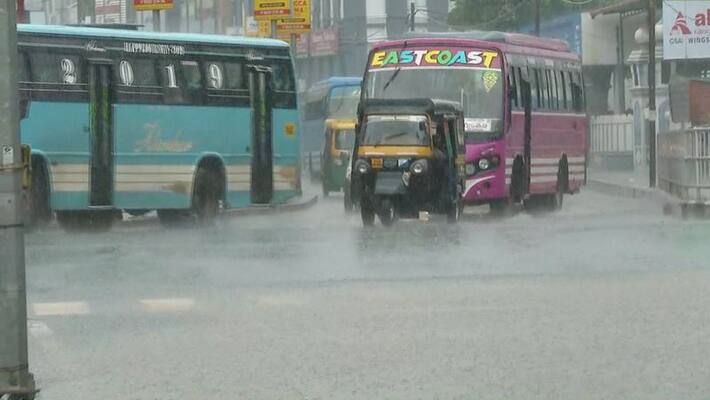 kerala rain yellow alert in 12 districts kerala rain yellow alert in 12 districts