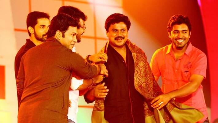 aju varghese and nivin pauly share malarvadi arts club movie memory aju varghese and nivin pauly share malarvadi arts club movie memory