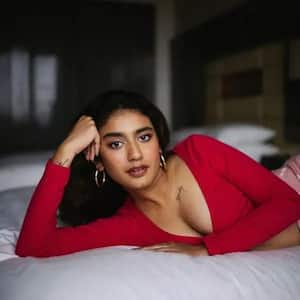 Priya Prakash Sex - Malayalam actress Priya Prakash Varrier shares BOLD bedroom pictures; don't  miss it