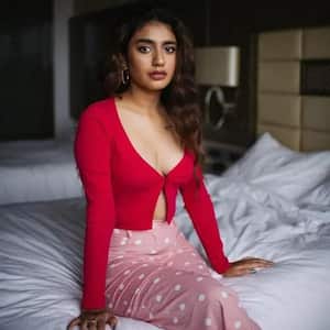 Priya Prakas Sex - Malayalam actress Priya Prakash Varrier shares BOLD bedroom pictures; don't  miss it