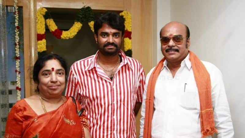 Director AL Vijay mother Valliammai passed away