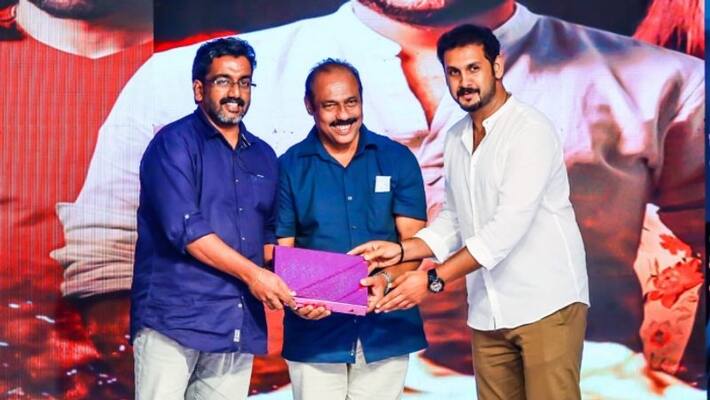 salmon 3d song got 5 million views on youtube celebration in kochi salmon 3d song got 5 million views on youtube celebration in kochi