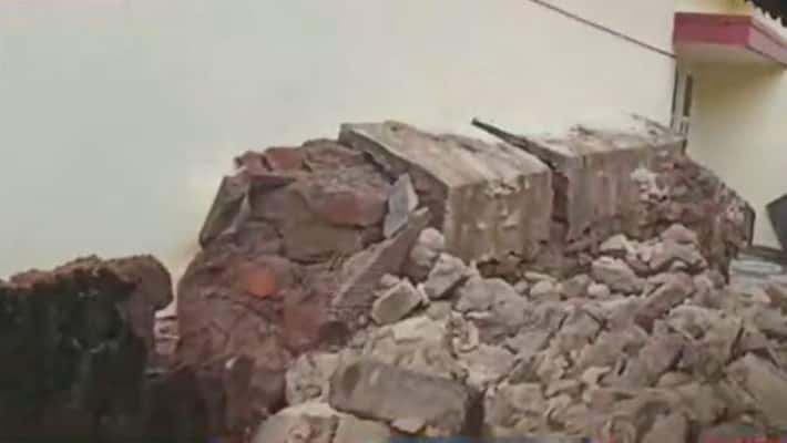 wall collapsed while playing in an empty space, One child died, another in critical condition, hyderabad wall collapsed while playing in an empty space, One child died, another in critical condition, hyderabad