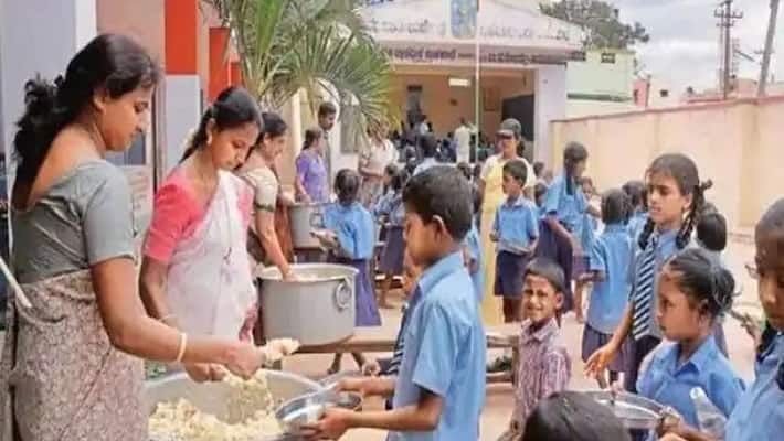 Massive Scam Under Madhya Pradesh Chief Minister Watch Massive Scam Under Madhya Pradesh Chief Minister Watch