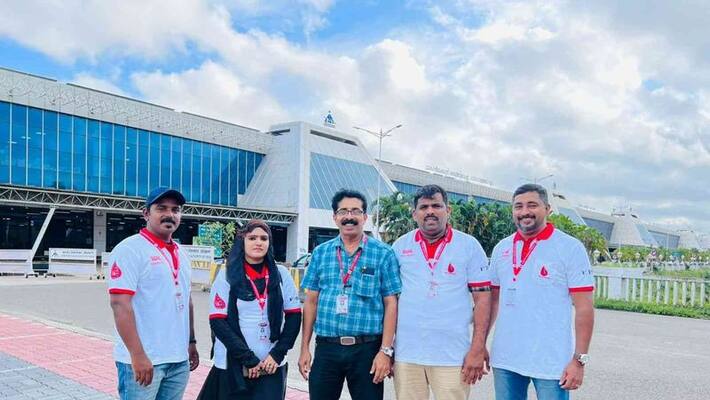 Four youth fly to Saudi to donate rare group blood Four youth fly to Saudi to donate rare group blood