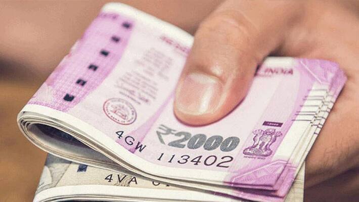Woman Dupes neighbour people in chit fund scheme in Patancheru Woman Dupes neighbour people in chit fund scheme in Patancheru