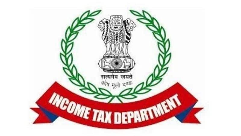 Income Tax Department raids properties belonging to real estate companies in Chennai KAK