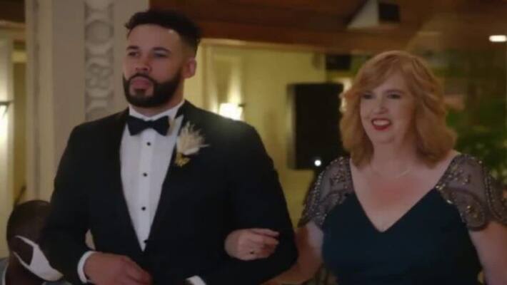 weird relationship Mother went honeymoon with son and daughter in law apa weird relationship Mother went honeymoon with son and daughter in law apa