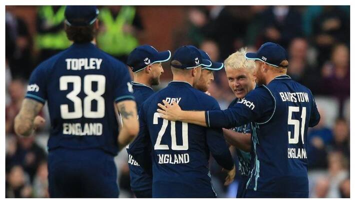 england beat south africa by 118 runs in second odi and level the series by 1 1 england beat south africa by 118 runs in second odi and level the series by 1 1
