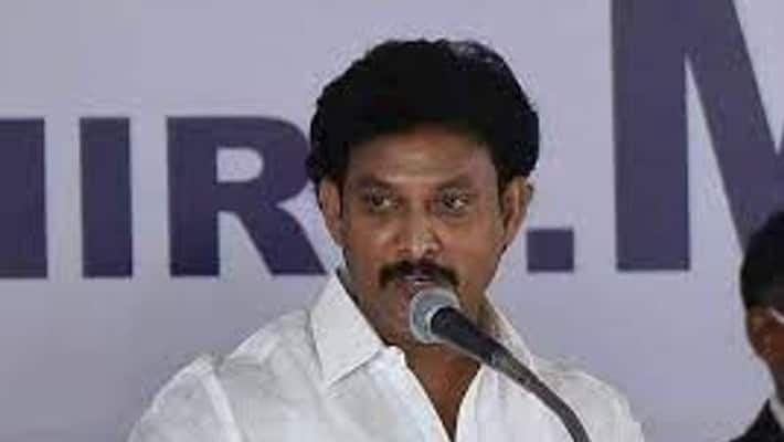 School Education Minister Anbil Mahesh reacts RSS camp in Corporation School School Education Minister Anbil Mahesh reacts RSS camp in Corporation School