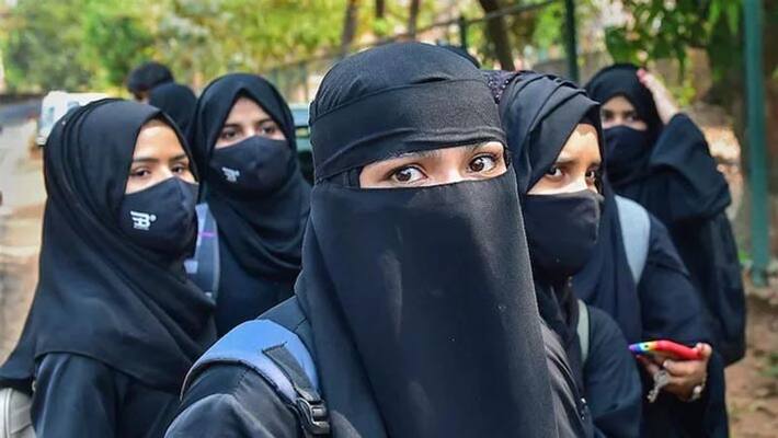 Compared to SCs, STs, and non-Muslims, non-SCs and STs earn Rs. 5K more per month, according to Oxfam. Compared to SCs, STs, and non-Muslims, non-SCs and STs earn Rs. 5K more per month, according to Oxfam.