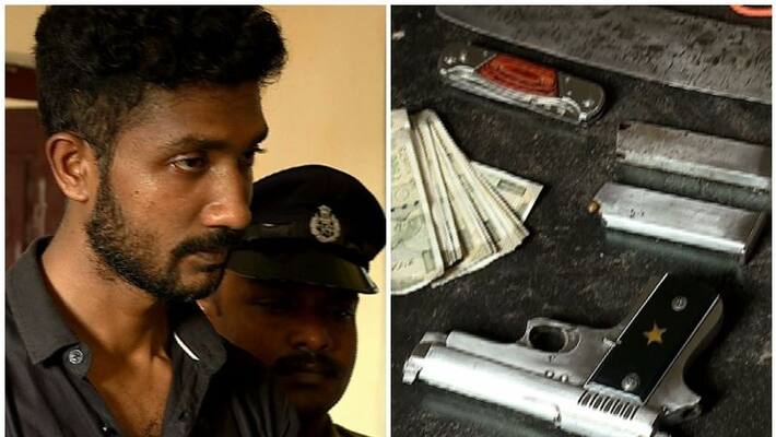 gun and weapons seized from house of ganja case accused in pathanamthitt gun and weapons seized from house of ganja case accused in pathanamthitt