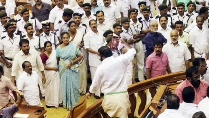 Kerala Assembly Ruckus accused ones will present before court today Kerala Assembly Ruckus accused ones will present before court today