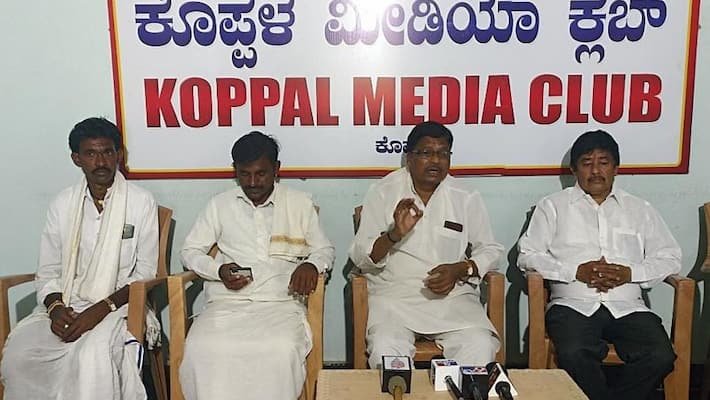 Koppal One Lakh Shepherds to participate in Siddaramaiah Siddaramotsava mnj Koppal One Lakh Shepherds to participate in Siddaramaiah Siddaramotsava mnj