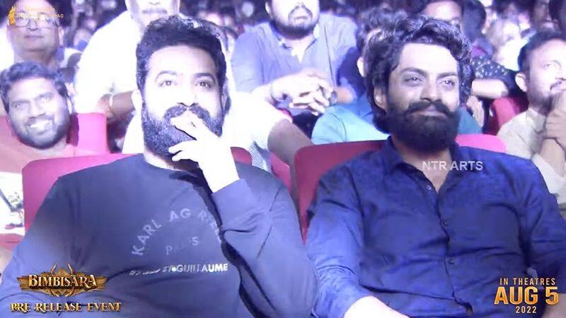 NTR T-Shirt Cost: బింబిసార ప్రీ రిలీజ్ ఈవెంట్‌లో ఎన్టీఆర్ వేసుకున్న  టీషర్ట్‌ ఖరీదెంతో ఊహించగలరా..?