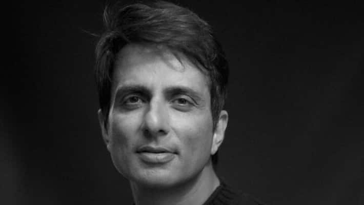 My old number is still working.. Can call for covid help - Sonu Sood My old number is still working.. Can call for covid help - Sonu Sood