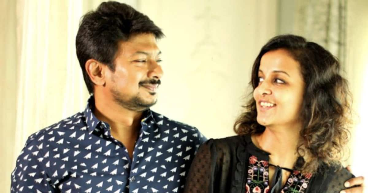 Kiruthiga Udhayanidhi Love Story : மெரினாவில் ரொமான்ஸ்... 7 வருஷம் ...