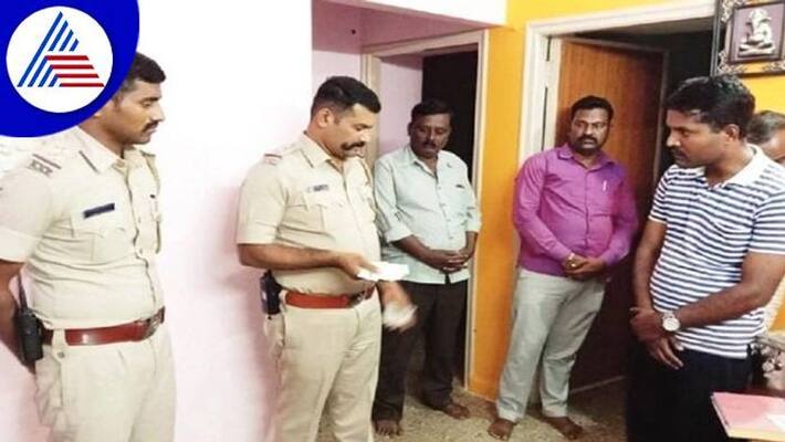 Four Police Arrested For Playing Gambling in Hubballi grg Four Police Arrested For Playing Gambling in Hubballi grg