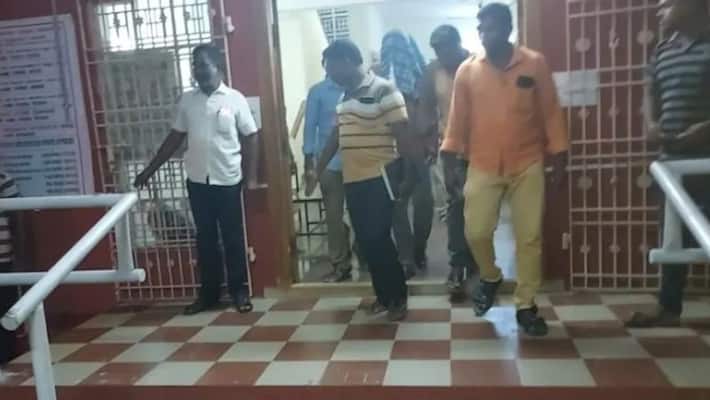 Engineering student held for ISIS connection in Tamilnadu Engineering student held for ISIS connection in Tamilnadu