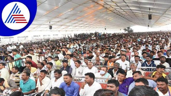 10 lakh people Attend to the Siddaramaiah Birthday Celebration in Davanagere grg 10 lakh people Attend to the Siddaramaiah Birthday Celebration in Davanagere grg
