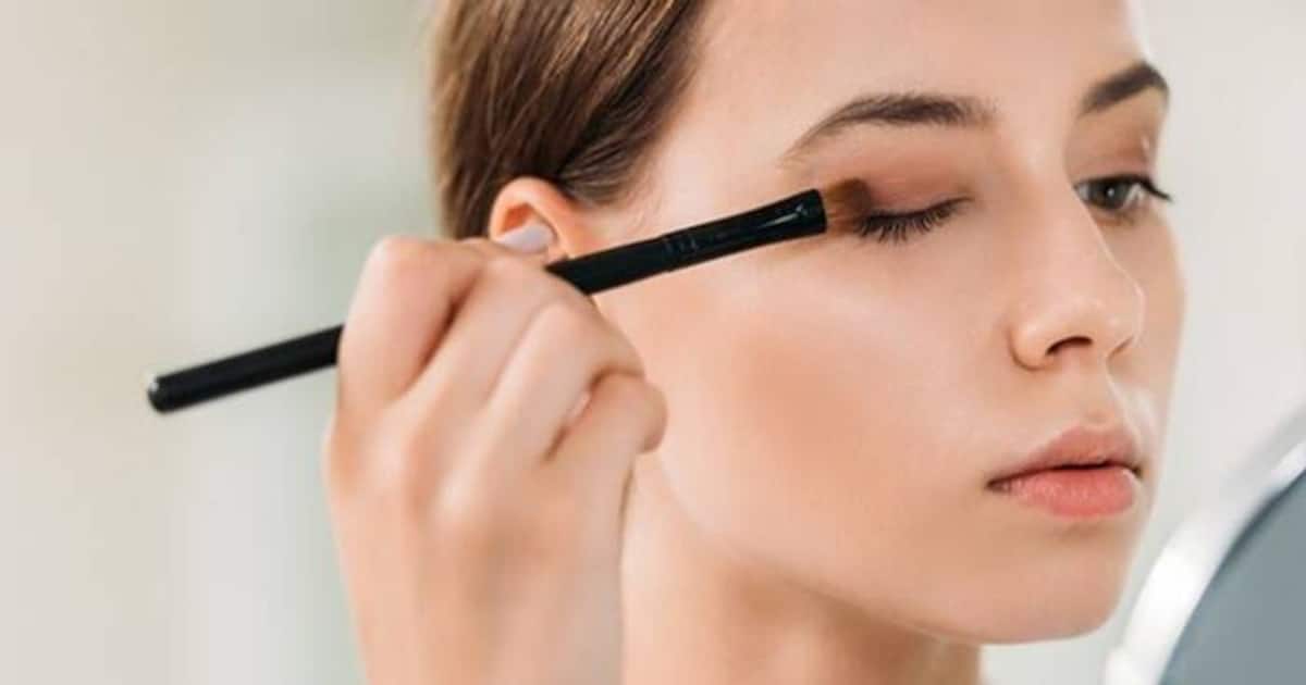 5 makeup tricks and tips every woman should know