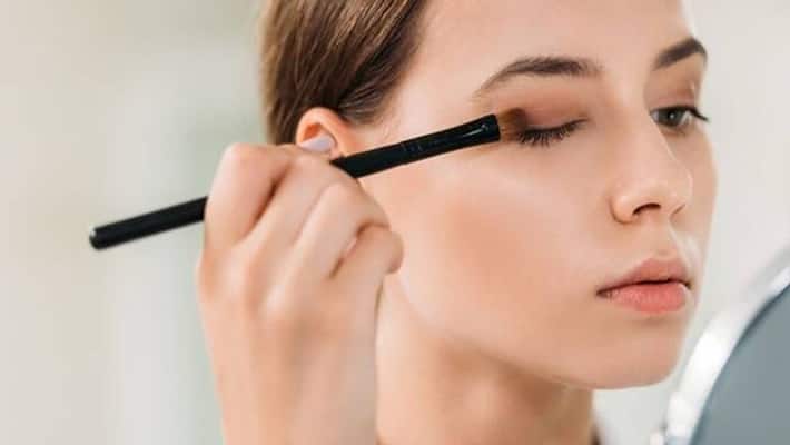 5 makeup tricks and tips every woman should know drb