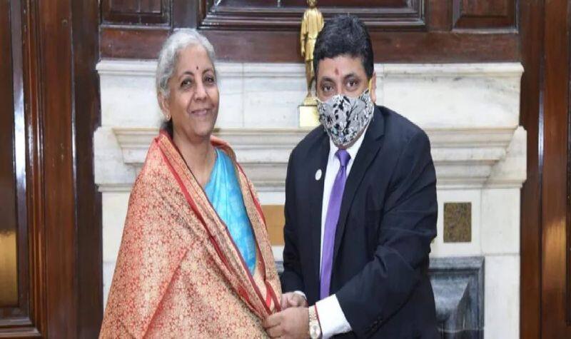 tamilnadu finance minister palanivel thiyagarajan met with central finance minister nirmala sitharaman