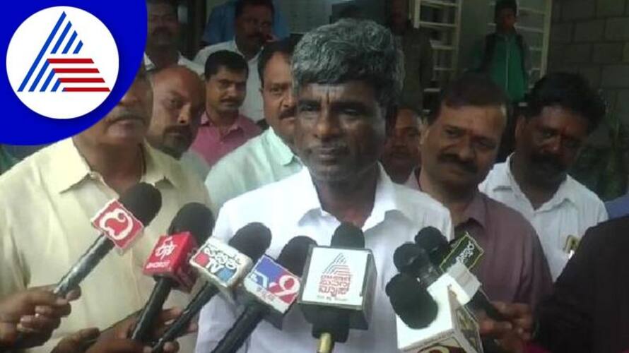 Minister Kota Srinivas Poojary Talks About Double Engine Govt At Kumta gvd Minister Kota Srinivas Poojary Talks About Double Engine Govt At Kumta gvd