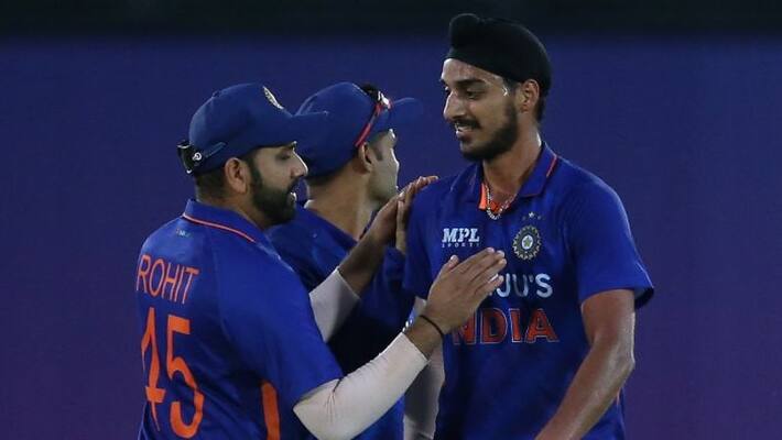 Sachin Tendulkar re-acts on hate over Arshdeep Singh after Asia Cup 2022 India vs Pakistan match Sachin Tendulkar re-acts on hate over Arshdeep Singh after Asia Cup 2022 India vs Pakistan match