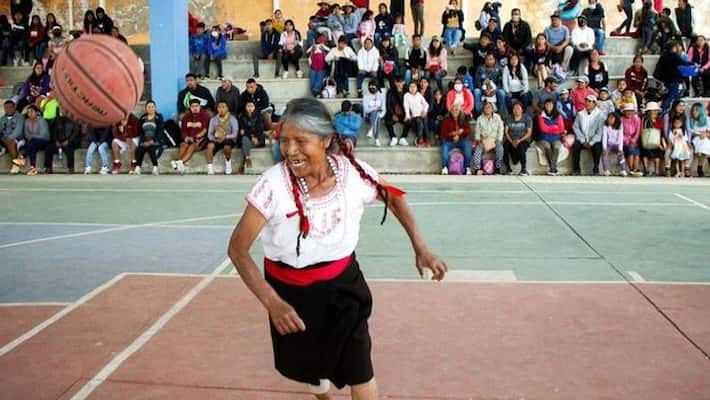 see Andrea Garcia Lopez Superstar dadi Basketball skills goes viral on social media apa see Andrea Garcia Lopez Superstar dadi Basketball skills goes viral on social media apa