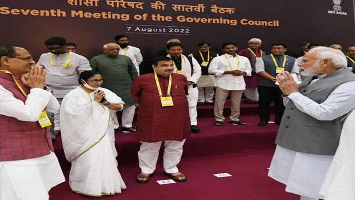 Prime Minister Narendra Modi holds NITI Aayog meet with states Prime Minister Narendra Modi holds NITI Aayog meet with states