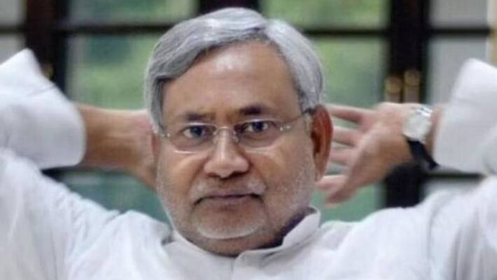 Bihar political crisis Nitish Kumar meets JDu mps and mlas Bihar political crisis Nitish Kumar meets JDu mps and mlas