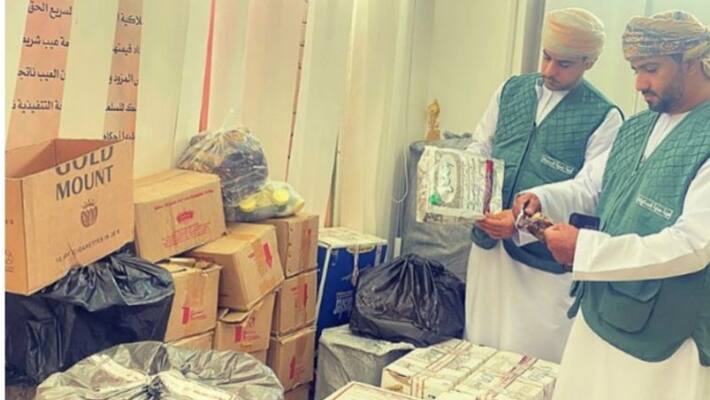 Expat arrested with more than 14000 packets of chewing tobacco Expat arrested with more than 14000 packets of chewing tobacco