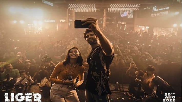 Bollywood Shock about Vijay Devarakonda Craze Bollywood Shock about Vijay Devarakonda Craze