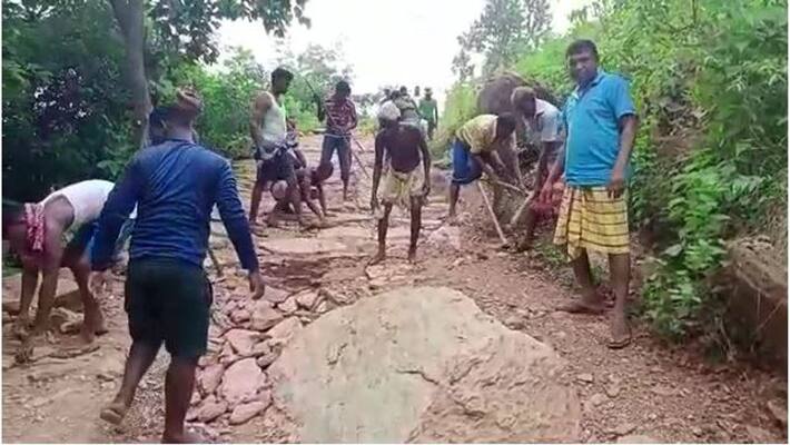 east singhbhum news jharkhand and west bengal state poeople making road by cutting mountain with each other help sca east singhbhum news jharkhand and west bengal state poeople making road by cutting mountain with each other help sca