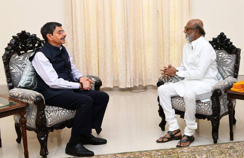 What is the background of actor Rajinikanth meeting with Tamil Nadu Governor RN Ravi