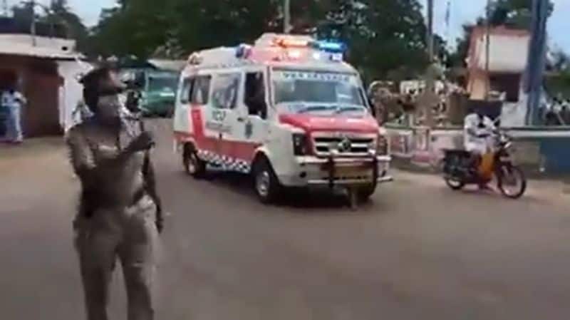 controversy has arisen in kumbakonam where an ambulance was stopped for ministers arrival