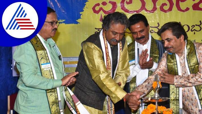 The artists life has gone through complexity and dilemma says actor suchendra prasad gvd The artists life has gone through complexity and dilemma says actor suchendra prasad gvd