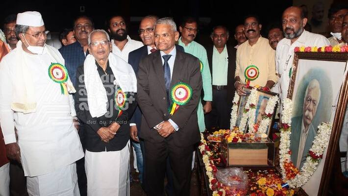 Disappearance of reservation by privatization says siddaramaiah gvd Disappearance of reservation by privatization says siddaramaiah gvd