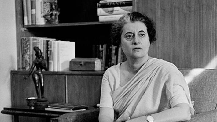 Priyanka Gandhi Recalls Indira Gandhi Memorable Bathukamma In Warangal Priyanka Gandhi Recalls Indira Gandhi Memorable Bathukamma In Warangal