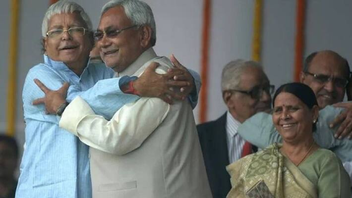 Nitish Kumar and the Mahagathbandhan have the unqualified support of Jitan Ram Manjhi Nitish Kumar and the Mahagathbandhan have the unqualified support of Jitan Ram Manjhi