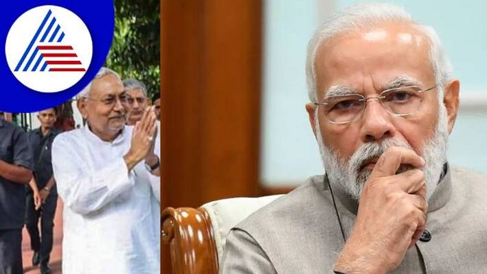 Bihar BJP Alliance CM Nitish Goodbye Friendship with Lalus son as expected rav Bihar BJP Alliance CM Nitish Goodbye Friendship with Lalus son as expected rav