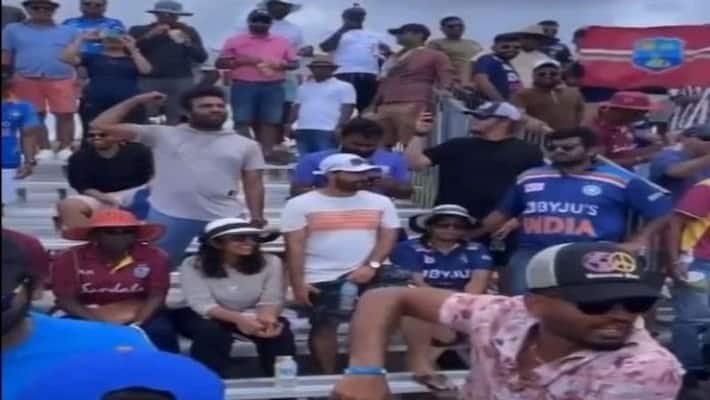 Indian fans dance on Samantha Ruth Prabhu song Oo Antava in the stands apa Indian fans dance on Samantha Ruth Prabhu song Oo Antava in the stands apa
